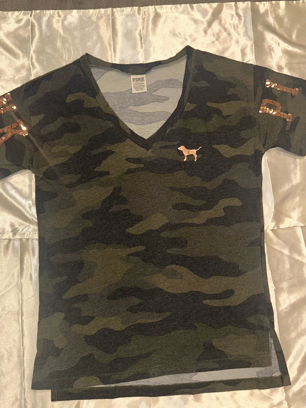 PINK Victoria's Secret Camo V-Neck with Gold Sequin Pink Logo